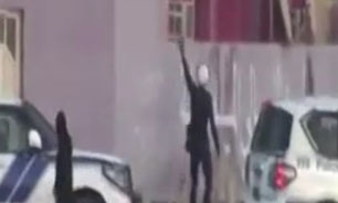 فیلم / تازه ترين نوع سرکوبگري نيروهاي امنيتي رژيم آل خليفه