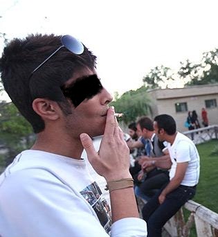 سیگار تو نخ دانشگاه رفته است!