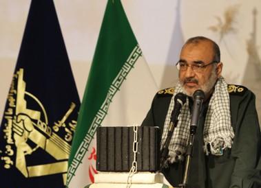 هرگونه جنگ علیه ایران را به درون مرز دشمن می‌کشانیم