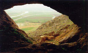 غار مرخل کجاست