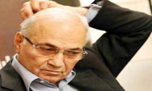 احمد شفيق مخالفان خود را به انتقام‌گيري تهديد كرد