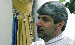 بازدید صالحی از مناطق زلزله‌زده آذربایجان/ اعلام آمادگی ایرانیان خارج از کشور براي كمك به زلزله‌زدگان