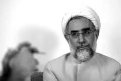 آقای منتجب‌نیا لطفاً سکوت کنید