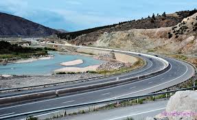 رشد دوازده درصدي در ساخت راه هاي گيلان