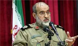 تنها راه نجات اسلام متصل شدن به رهبری است