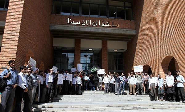 تا فروپاشي رژيم جنايتكارصهيونيسم و آمريكا از پا نخواهيم نشست