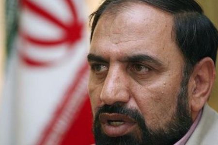 شبهه پذیرش قطعنامه پس از پایان سال دوم جنگ در زمان دولت اصلاحات، توسط اکبر گنجی مطرح شد