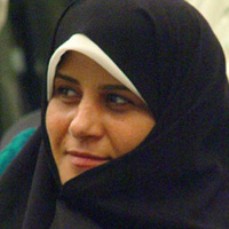 امتيازات ويژه اي براي تشويق جوانان به انجام كارهاي علمي پژوهشي در نظر گرفته ايم