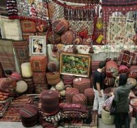 توسعه صنایع دستی راهكار حل مشكلات بیكاری در كشور است