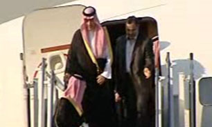 فیلم / ورود پسر و فرستاده پادشاه عربستان به ایران