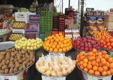 میوه و تره بار بیش از نیاز بازار خوزستان تولید می شود
