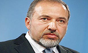 ليبرمن اوباش و نژاد پرست است