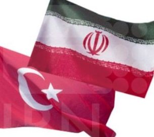امضاي تفاهم نامه همکاری بين استانداران اسپارتاي ترکيه و همدان
