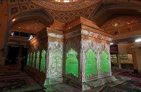 بازدید بیش از نیم میلیون نفر از ضریح اباعبدالله