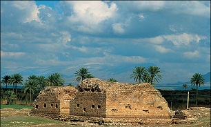 كاخ خسرو کجاست؟
