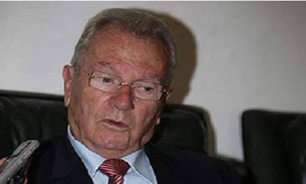 قطرو عربستان منابع مالي گروه هاي افراطي و تجارت مواد مخدر فرانسه را تامين مي کنند