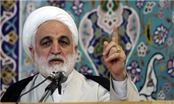 نمی‌توان گفت همه برنامه‌های اقتصادی درست بود و فقط 14نفر اخلال کردند
