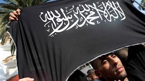 دانشگاهیان و طلاب مقابل سفارت فرانسه تجمع می‌کنند