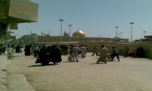 ادای احترام دانشجویان از بیت حضرت امام خمینی در نجف اشرف