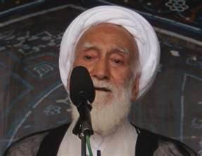 مشهد به مركز برپايي كرسي هاي آزاد انديشي تبديل شود