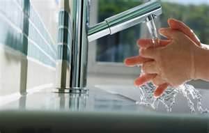 چرا باید دست‌ها را حتما شست؟