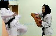 بانوان رزمی کار ملاير در راه مسابقات جهانی مجارستان