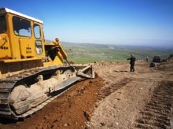 عملیات راهسازی در راههای صب العبور ییلاقات اردبیل اجرا شد
