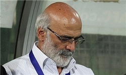 یک باخت دیگر پرونده سرمربی ذوبی‌ها را می‌بندد