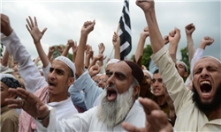 امواج اعتراض به فیلم‌موهن در پاکستان گسترش می‌یابد/ تعطیلی بازارها در روز شنبه