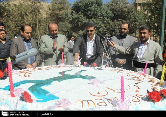 آغاز هفتمین جشنواره بین المللی تئاتر خیابانی مریوان