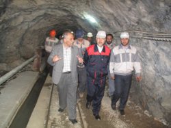 زنجان طلایه دار صنعت سرب و روی ایران