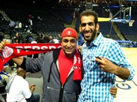 حضور احسان حدادی در بازی ممفیس در NBA/ دیدار احسان با حامد حدادی