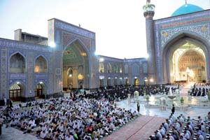 ترتيل قرآن در حرم رضوی توسط قاريان بين‌المللی برگزار می‌شود