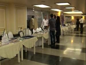 برپایی نمایشگاه توانمندیهای مراکز علمی – کاربردی فرهنگ و هنر کشور در بندرعباس