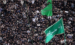 پرچم و نماد اجلاس بین‌المللی پیرغلامان حسینی تحویل اردبیل شد