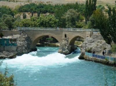احداث پنج كمپ جدید گردشگری در بخش سامان استان چهارمحال و بختیاری