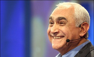 دوبله "فرار" با صدای منوچهر اسماعیلی