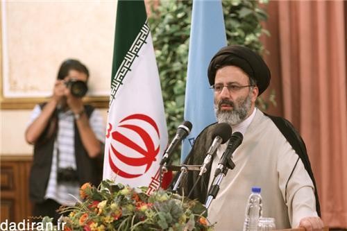 دشمن شناسی و پاسخگویی به شبهات وظیفه نخبگان دینی مسلمان
