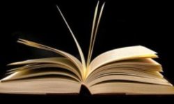 كتاب زیباترین ساخته بشر و ترجمان آلام و اندیشه های اوست