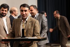 لوح زرین صنعت آب و فاضلاب کشور به قم رسید