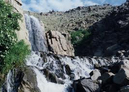 بازدید جمعی از دانش آموزان گرجستانی از همدان
