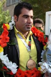 ورزشكار كهگیلویه و بویراحمد در مسابقات قویترین مردان كشور سوم شد
