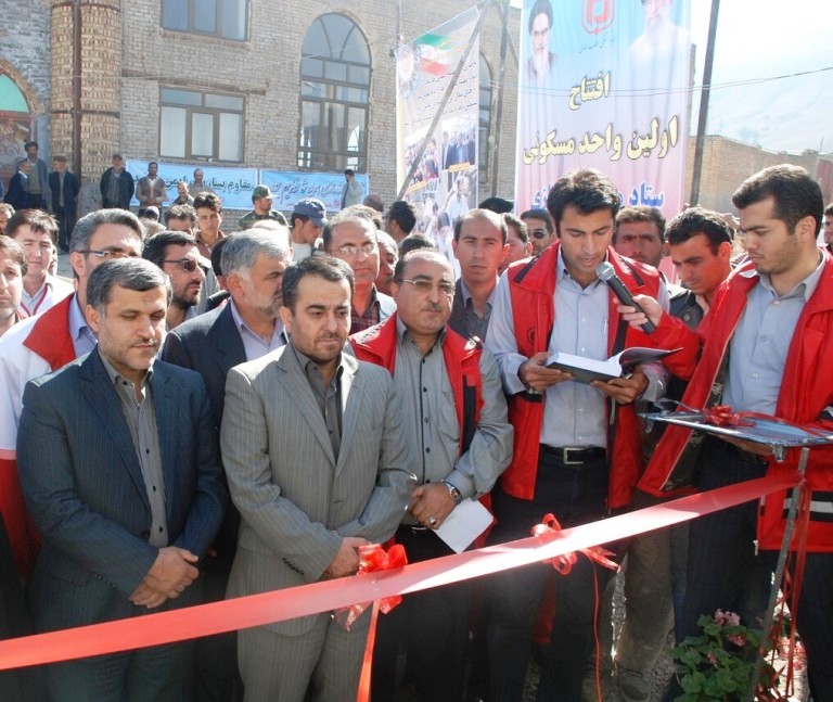 تحویل اولین روستای زلزله زده بازسازی شده در آذربایجان شرقی