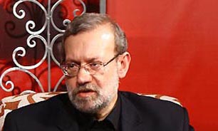 لاریجانی با آیت‌الله العظمی مدرسی در كربلا ديدار كرد