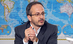 10 هزار تراکتور ایرانی مزارع دنیا را شخم می‌زنند