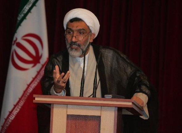 نشست"جنبش دانشجویی و رسالت امروز"با حضور پورمحمدی
