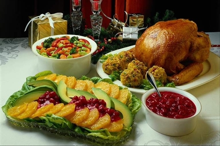 چرا بايد قبل از ساعت 9 شام خورد؟