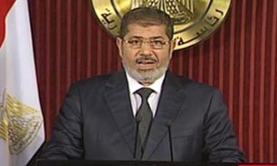 محمد مرسي براي مذاکره با مخالفان هم اکنون وارد کاخ رياست جمهوري شد