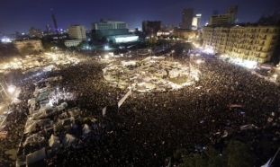 مرسي با تعديل قانون اساسي موافقت کرد