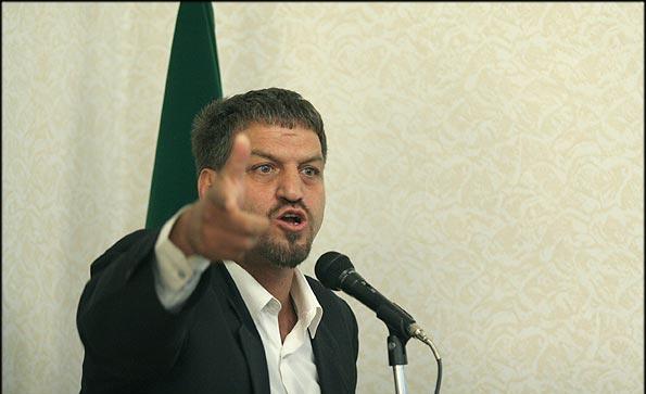 خاتمی نیاید مجمع نخبگان اصلاح‌طلب فرد ديگري را معرفي مي‌کند/احمدی‌نژاد چرا قبل از جوانفکر به یاد زندانی‌ها نبود؟
